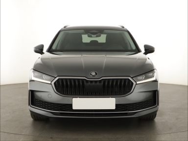 Škoda Superb - 2024