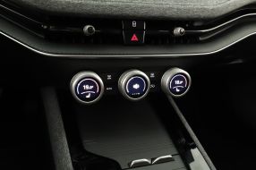 Škoda Superb - 2024