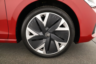 Škoda Superb - 2024