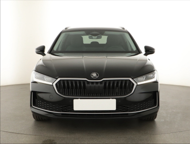 Škoda Superb - 2024