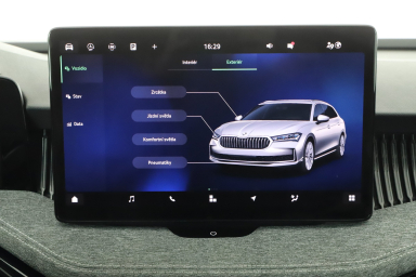 Škoda Superb - 2024