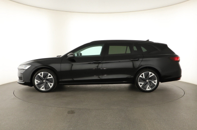 Škoda Superb - 2024