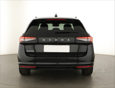 Škoda Superb - 2024