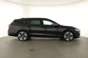 Škoda Superb - 2024