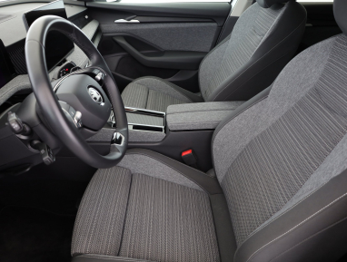 Škoda Superb - 2024