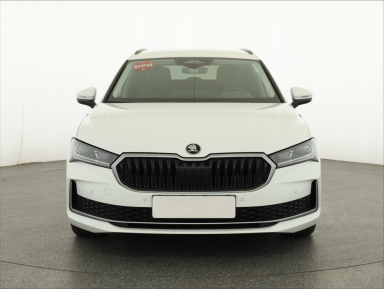 Škoda Superb - 2024
