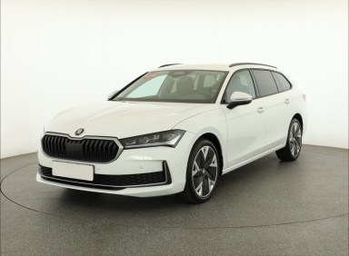 Škoda Superb - 2024