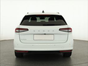 Škoda Superb - 2024