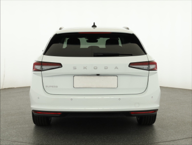 Škoda Superb - 2024