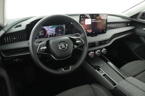 Škoda Superb - 2024