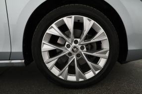 Škoda Superb - 2024