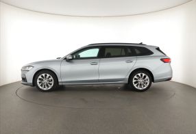 Skoda Superb - 2024