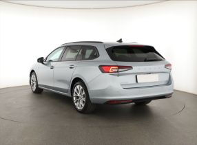 Skoda Superb - 2024