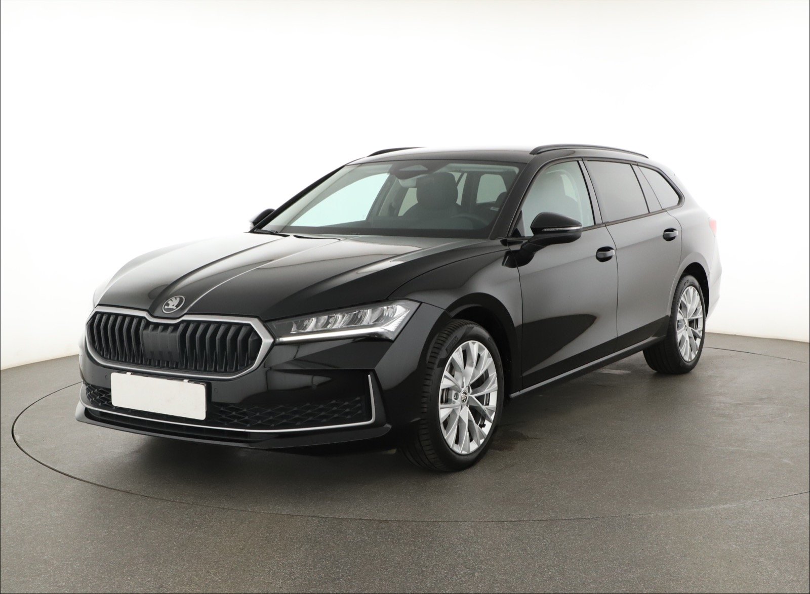 Škoda Superb - 2024