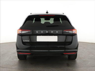 Škoda Superb - 2024