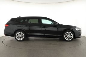 Škoda Superb - 2024