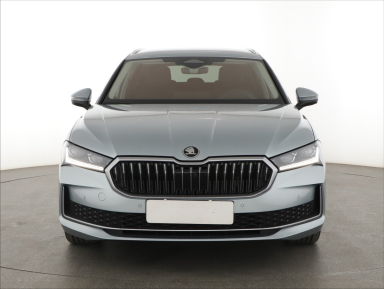 Škoda Superb - 2024