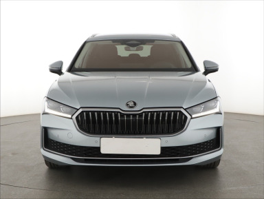 Škoda Superb - 2024