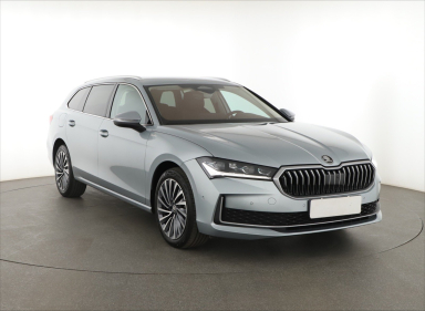 Škoda Superb - 2024