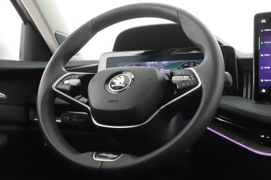 Škoda Superb - 2024