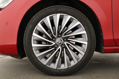 Škoda Superb - 2024