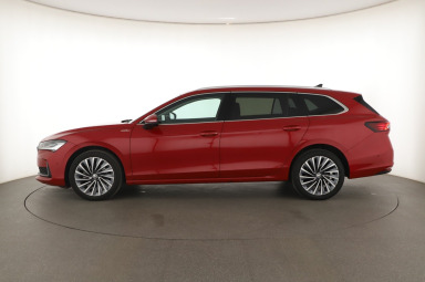 Škoda Superb - 2024