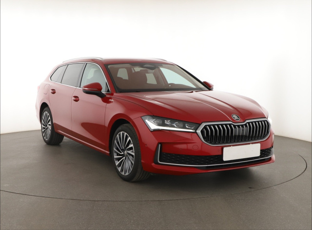 Škoda Superb 2024