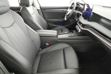 Škoda Superb - 2024