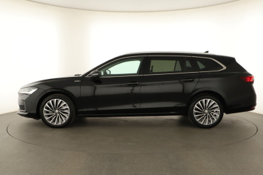 Škoda Superb - 2024