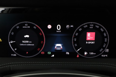 Škoda Superb - 2024