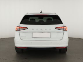 Škoda Superb - 2024