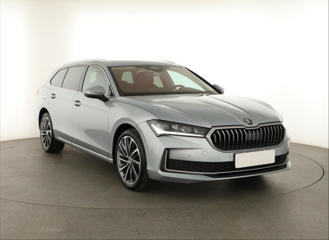 Škoda Superb 2024
