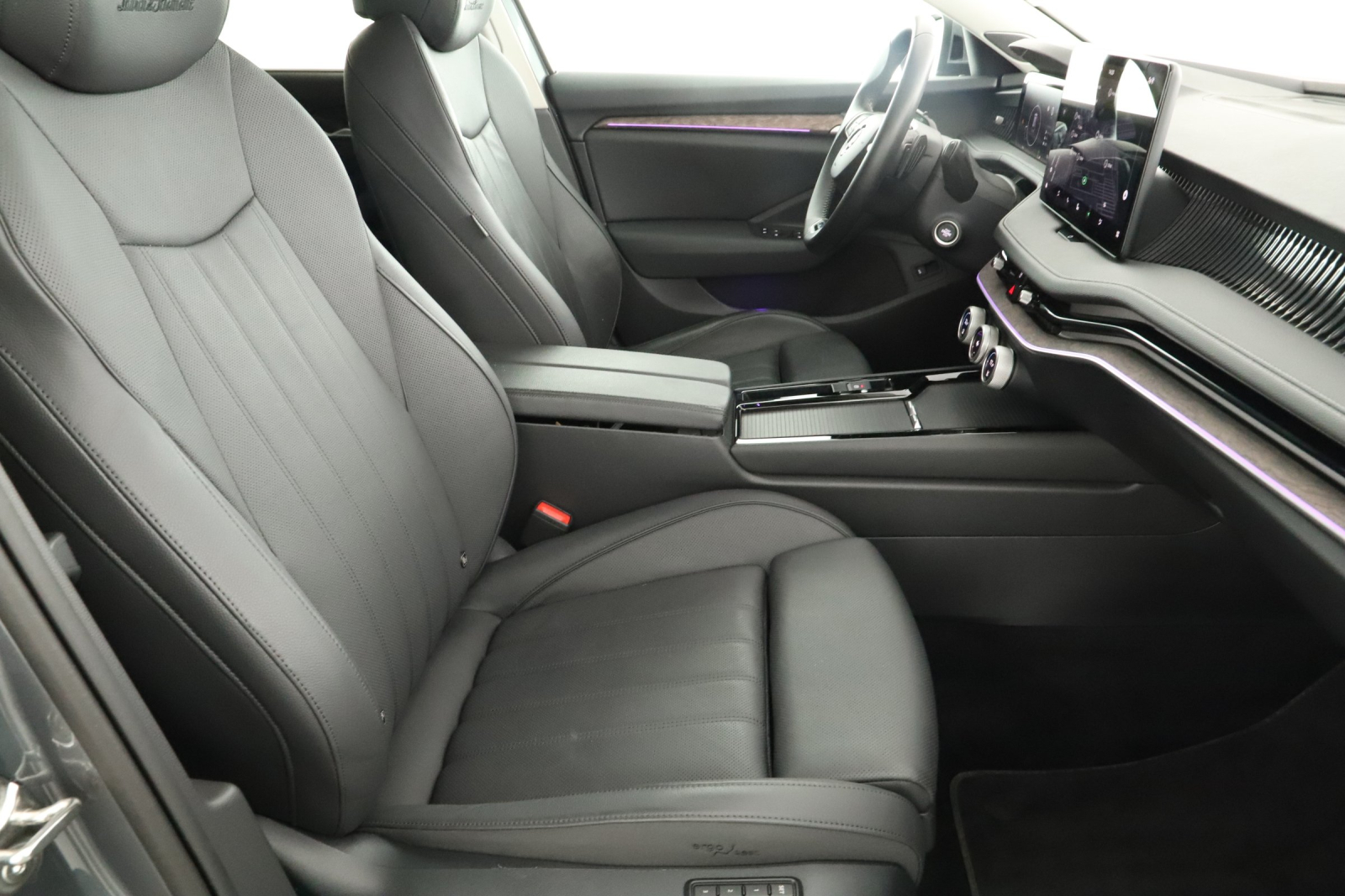 Škoda Superb - 2024