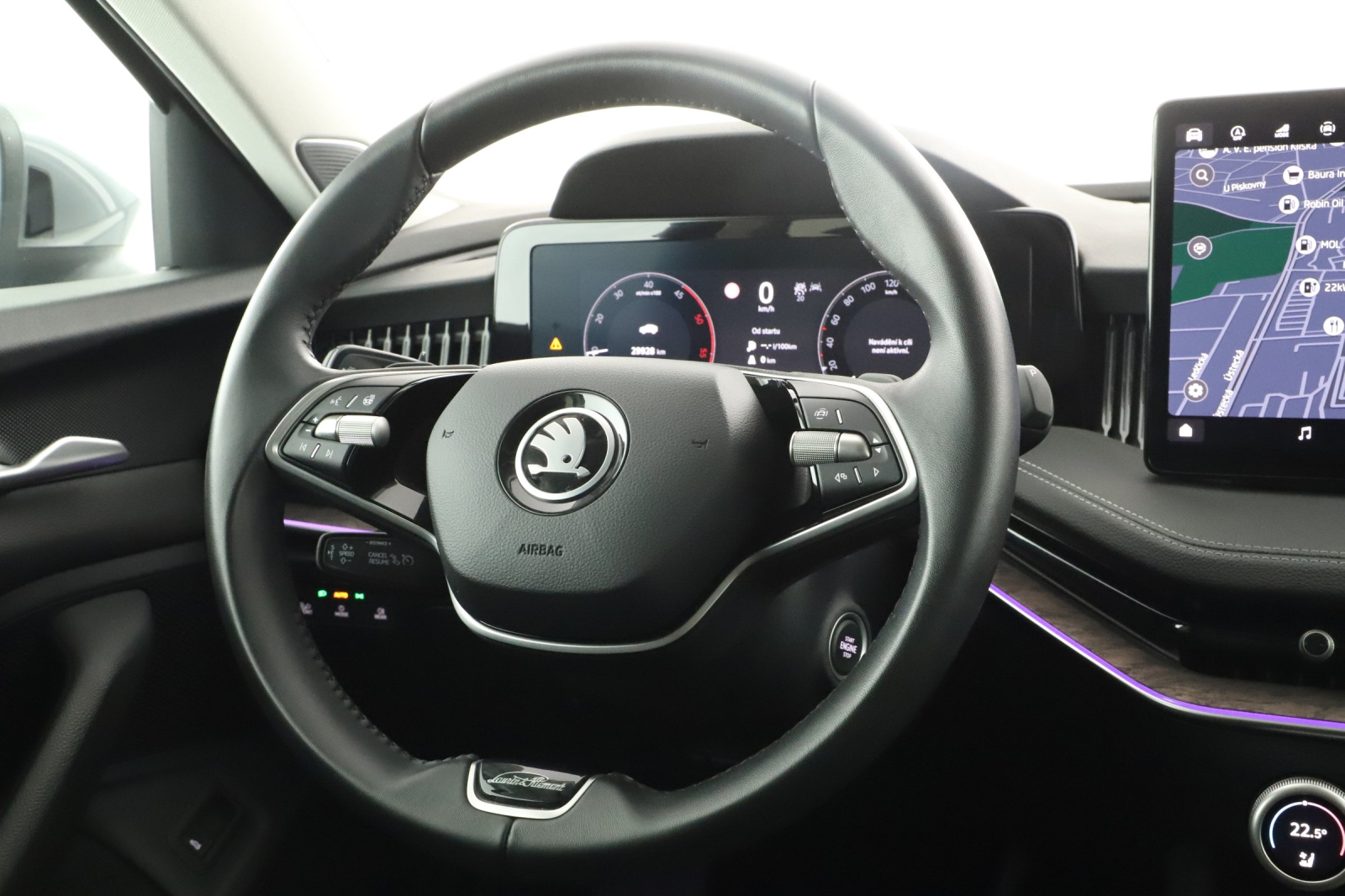 Škoda Superb - 2024