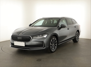 Škoda Superb - 2024