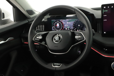 Škoda Superb - 2024