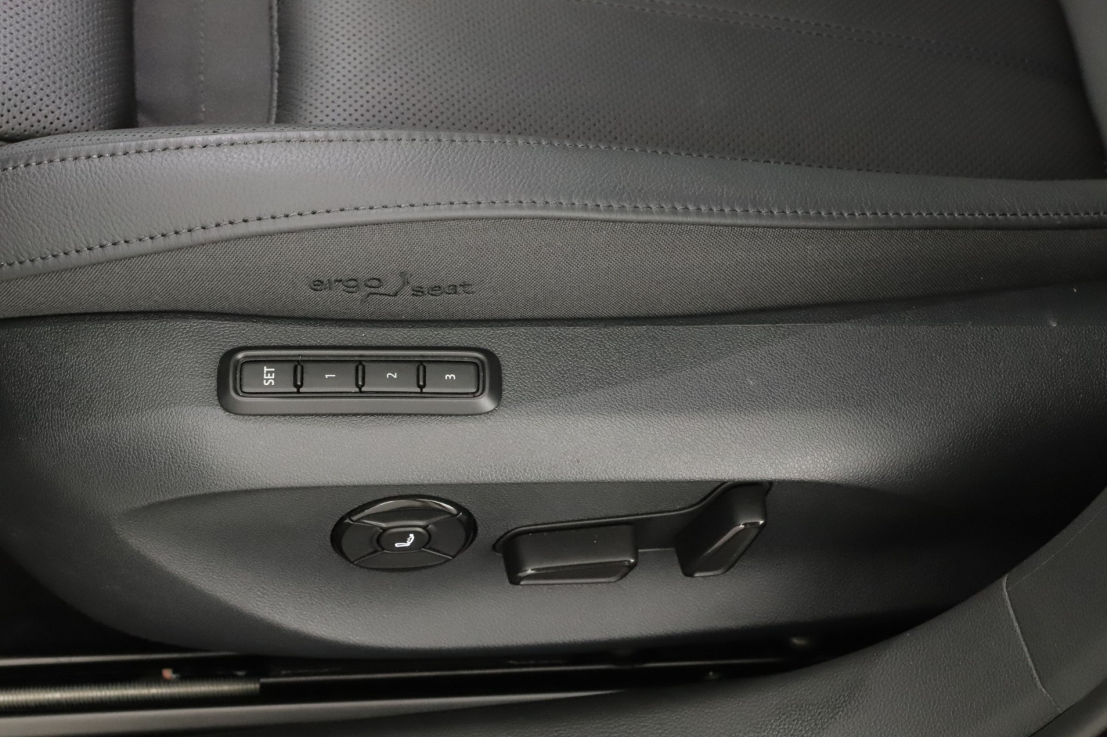 Škoda Superb - 2024