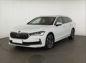 Skoda Superb - 2024