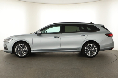 Škoda Superb - 2024