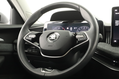 Škoda Superb - 2024