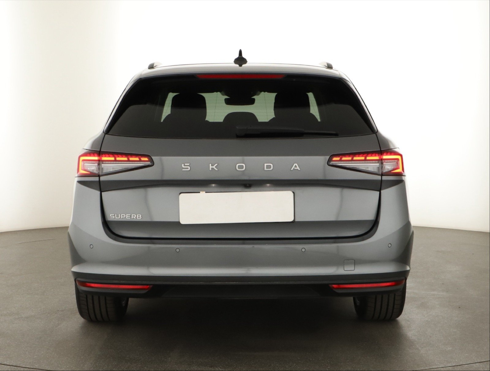 Škoda Superb - 2024