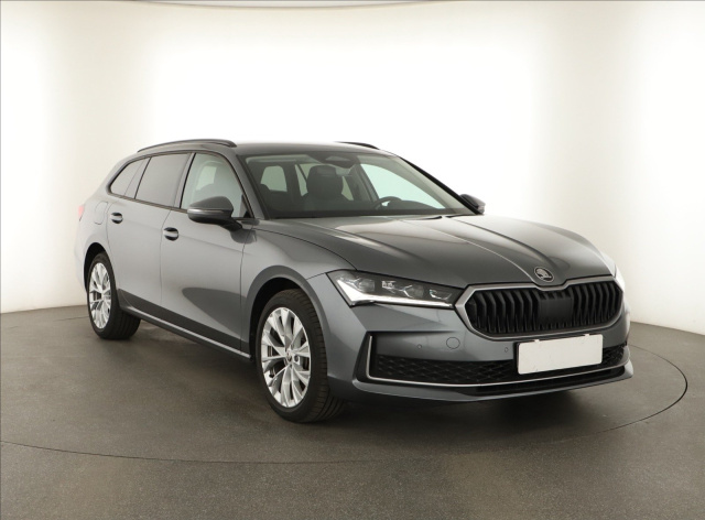 Škoda Superb 2024