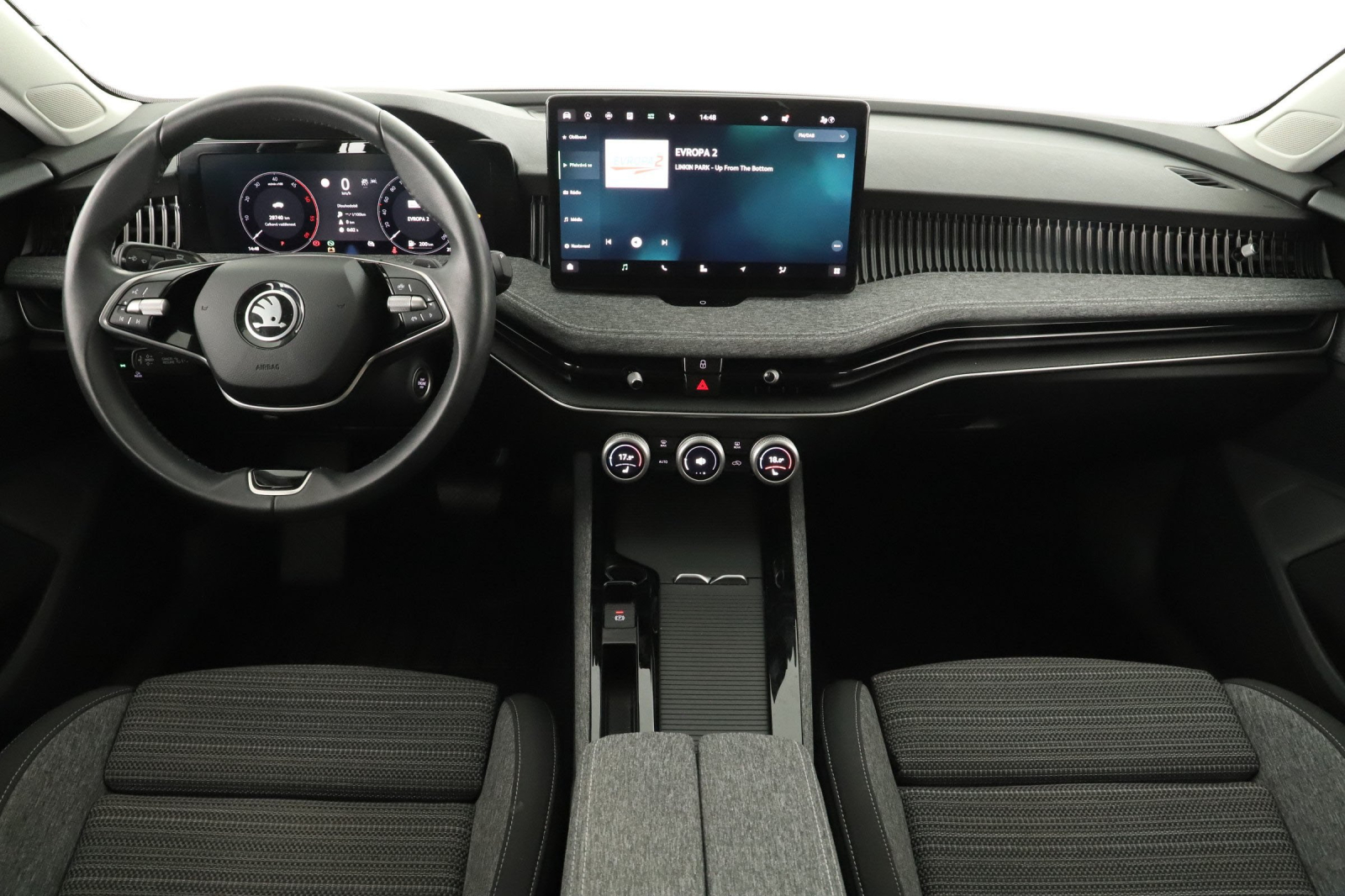 Škoda Superb - 2024