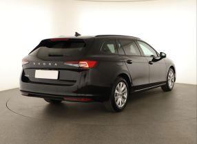 Škoda Superb - 2024