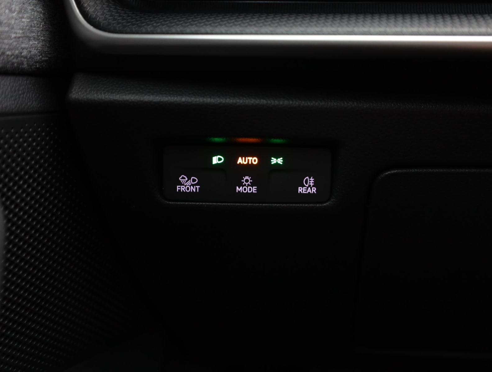 Škoda Superb - 2024