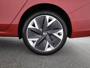 Škoda Superb - 2024