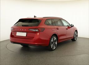Škoda Superb - 2024