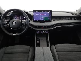 Škoda Superb - 2024