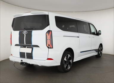 Ford Tourneo Custom - 2024