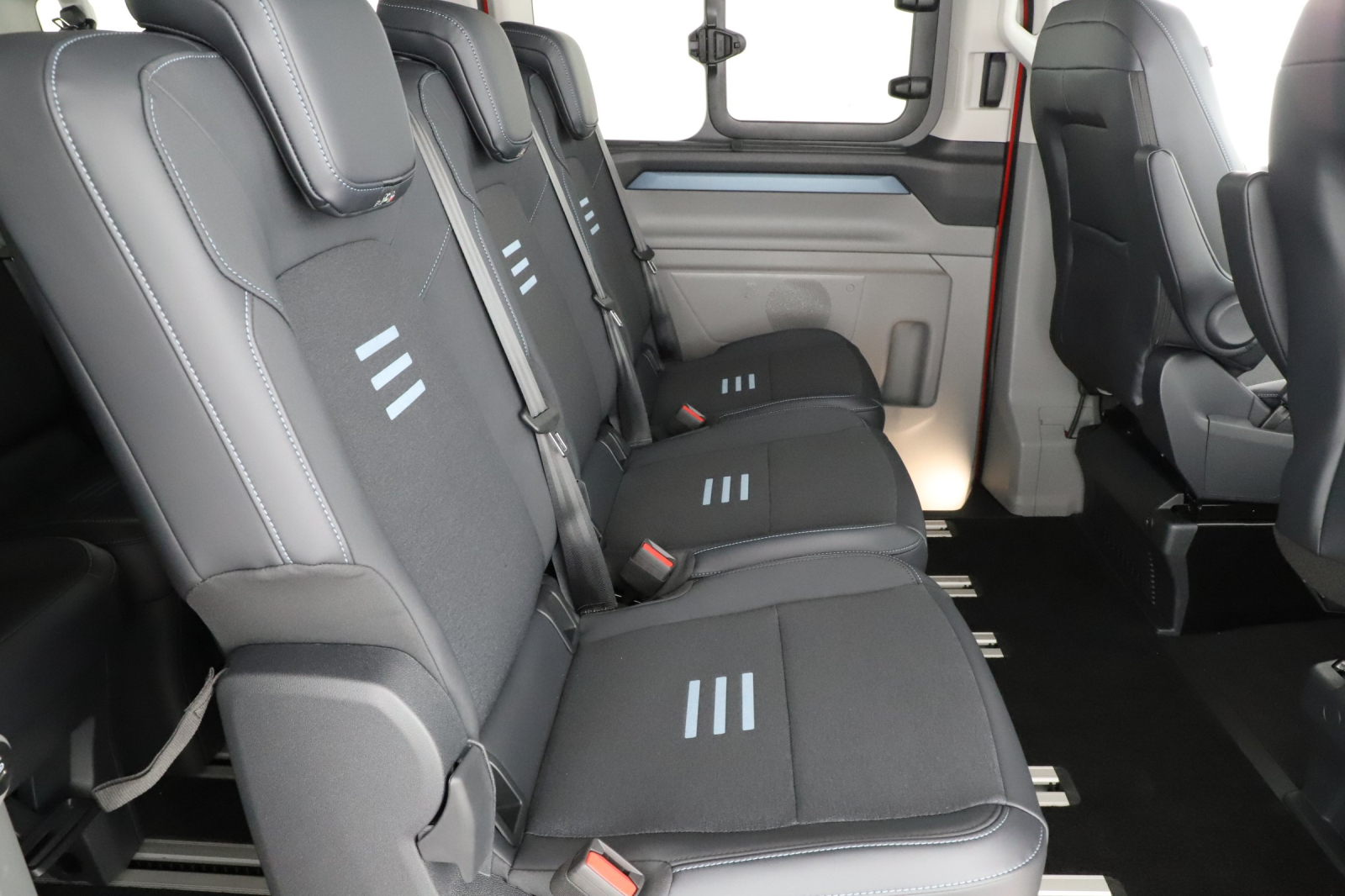 Ford Tourneo Custom - 2025